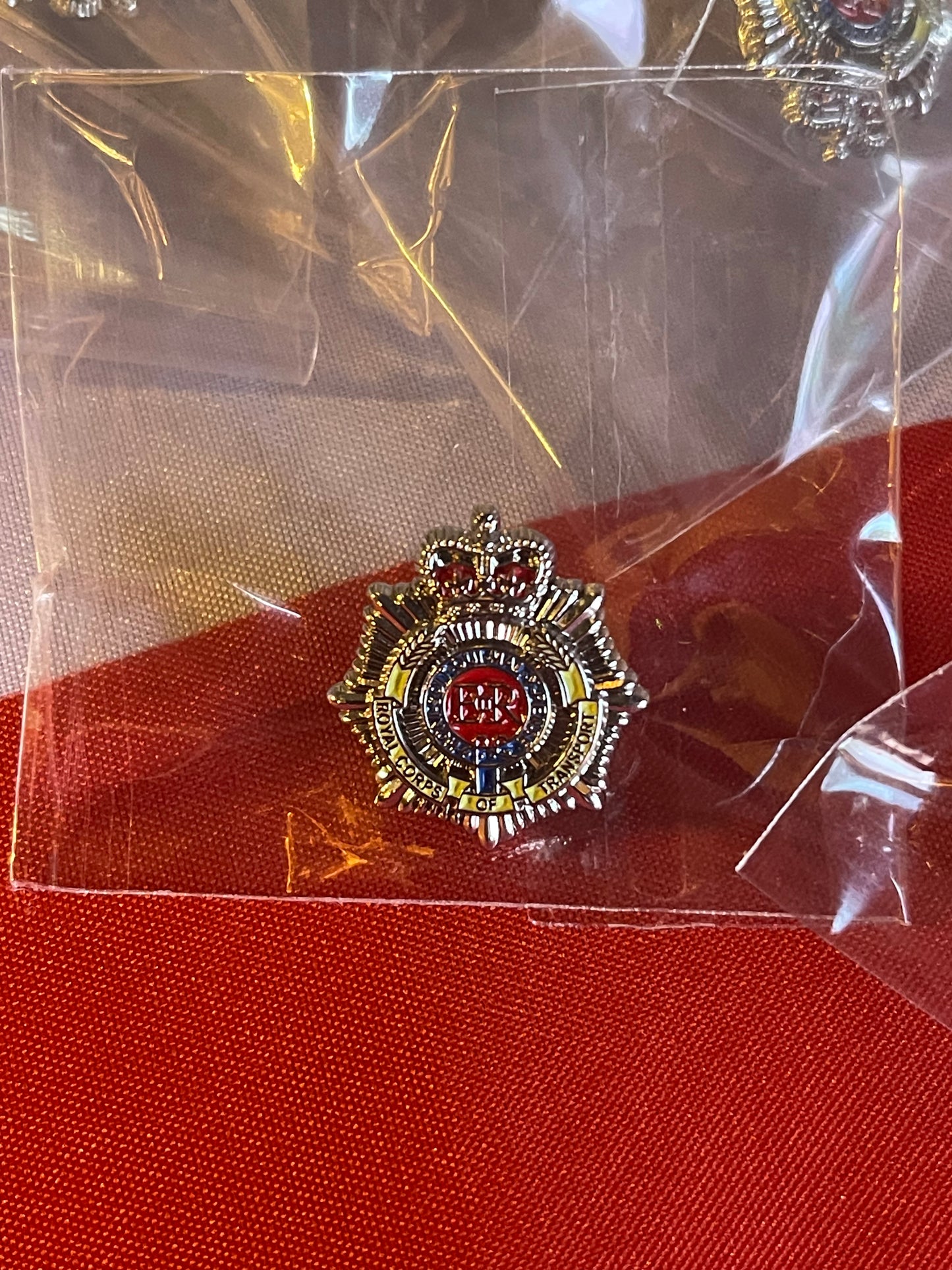 Army RCT Lapel Pin Badge Royal Corps of Transport FREEPOST