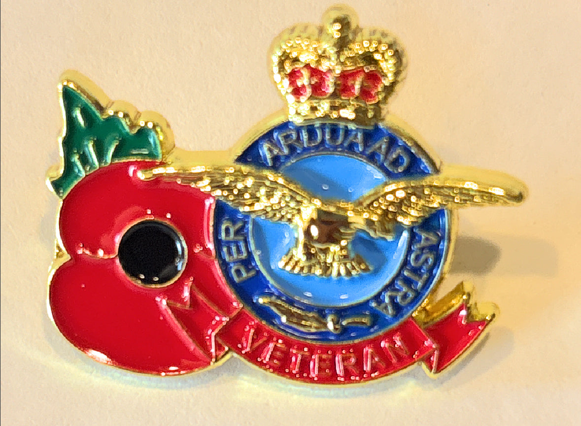 Royal Air Force RAF VETERAN enamel pin badge Remembrance Poppy FREEPOST