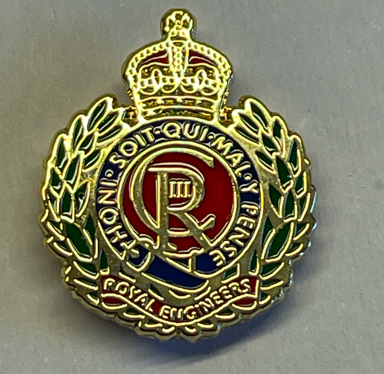 Royal Engineers Lapel badge 20mm kings