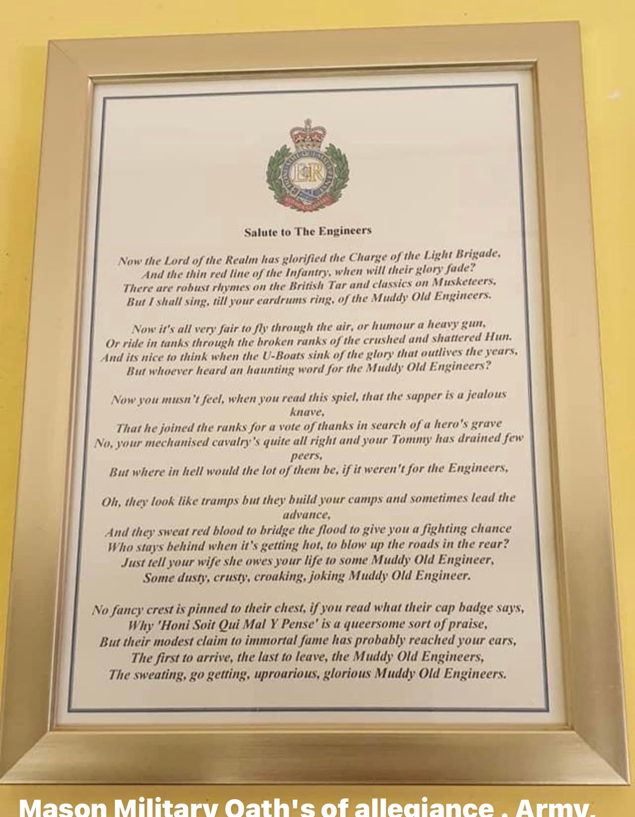 Salute To The Royal Engineers RE Sappers Framed Gift.