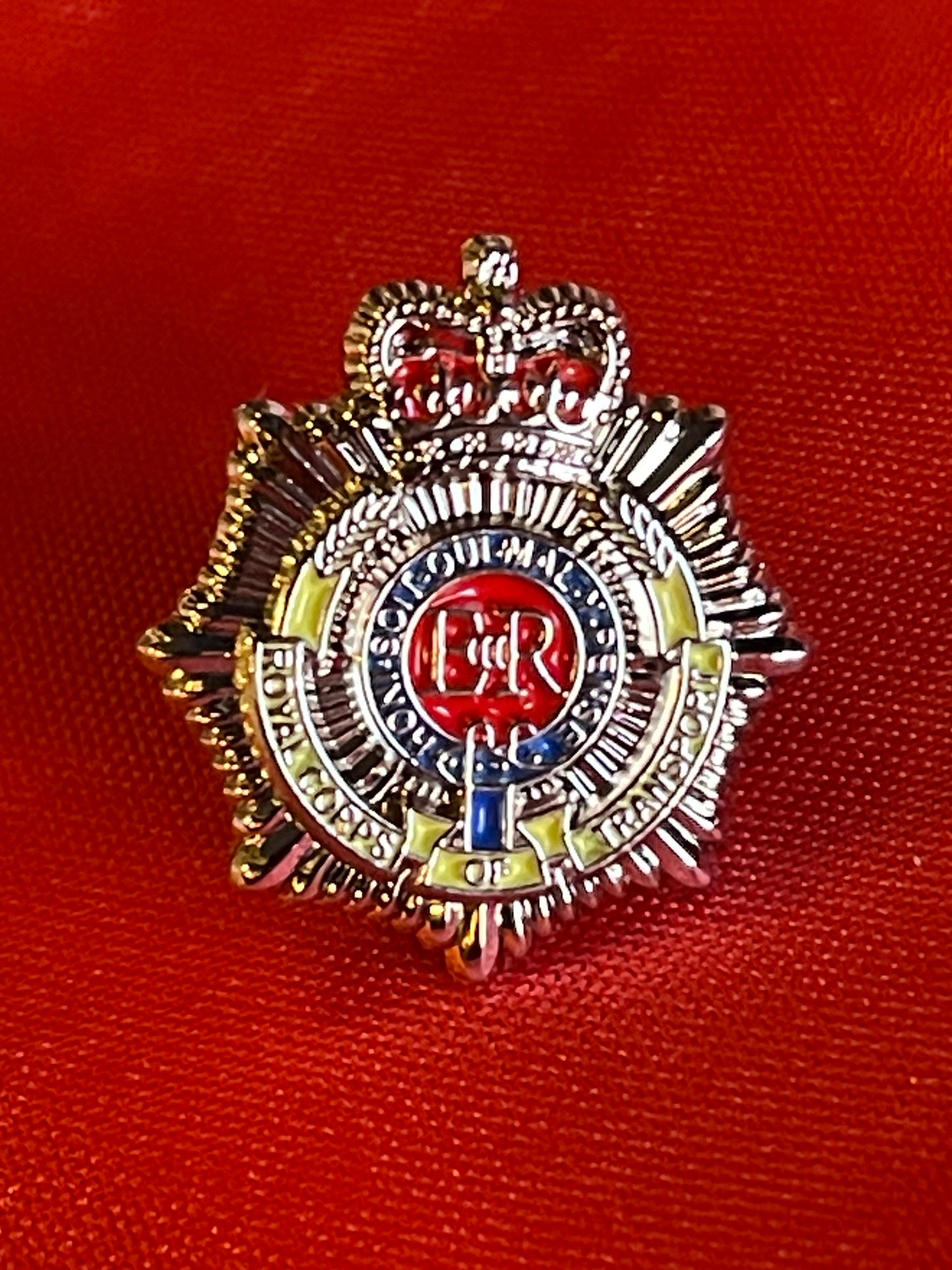 Army RCT Lapel Pin Badge Royal Corps of Transport FREEPOST