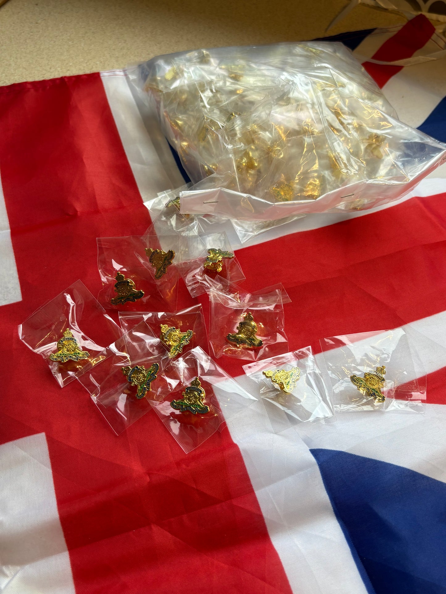 Royal Artillery Military Enamel Lapel Pin Badge M095