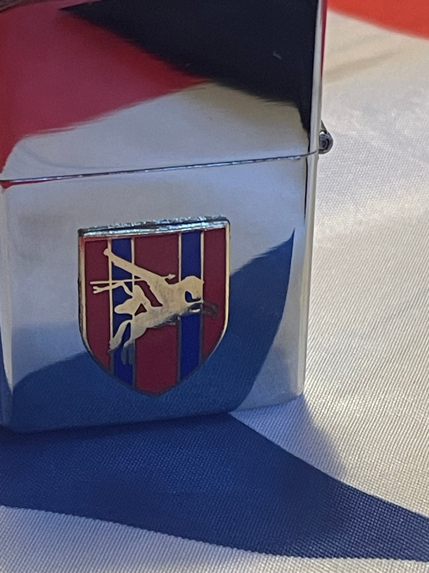 9 Squadron Para RE Windproof Chrome Lighter