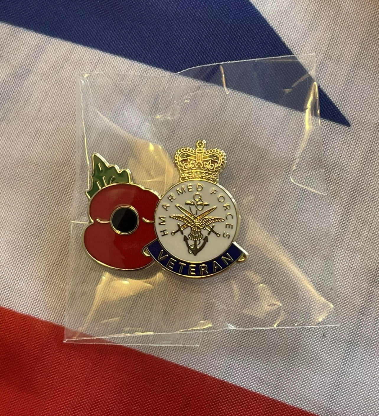 UK veterans armed forces pin badge  RAF Navy british Army Poppy Remembrance