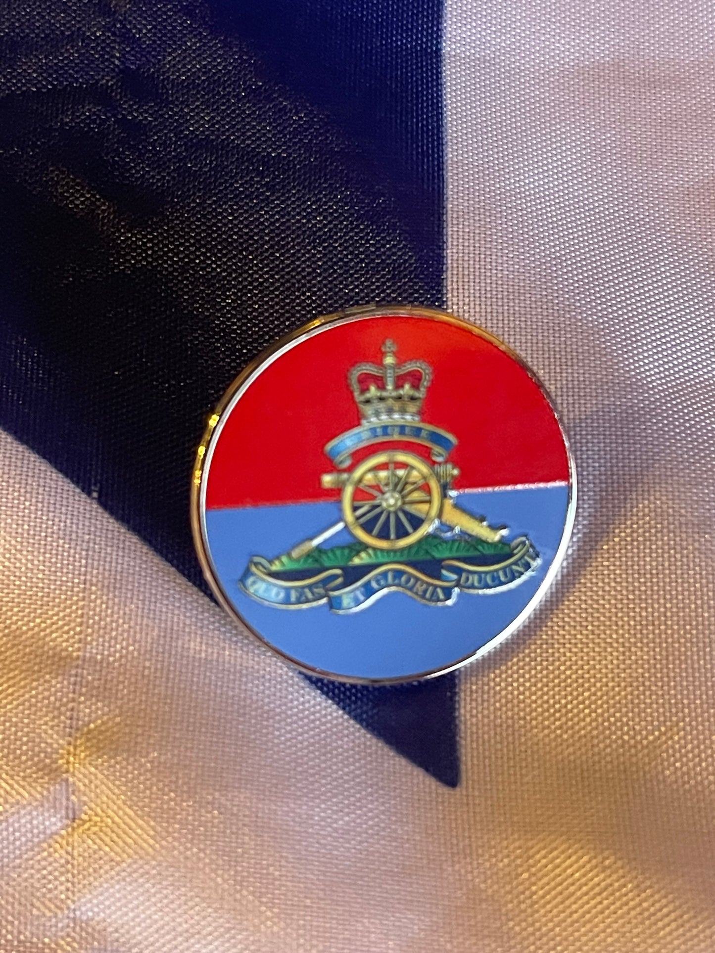 Royal Artillery Lapel Pin Badge 25mm Gunners FREEPOST